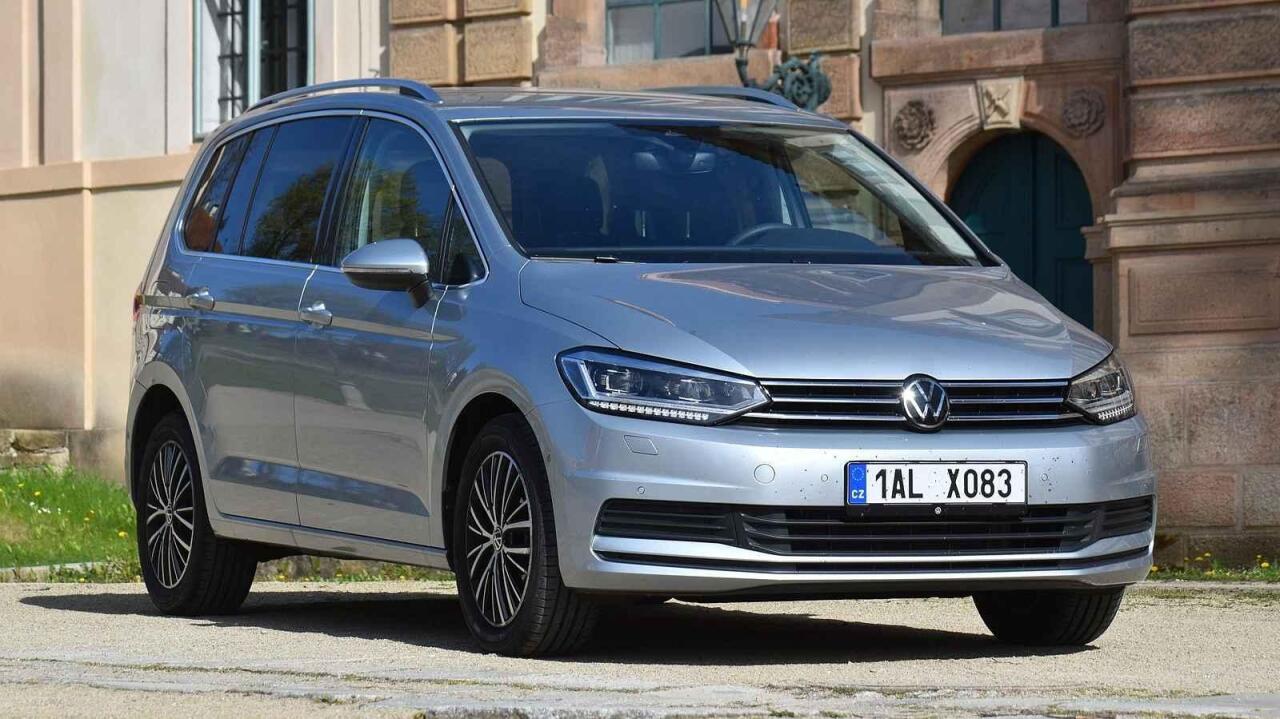 Fotka článku - Test VW Touran: Mnohým rodinám bude toto MPV opravdu velmi chybět