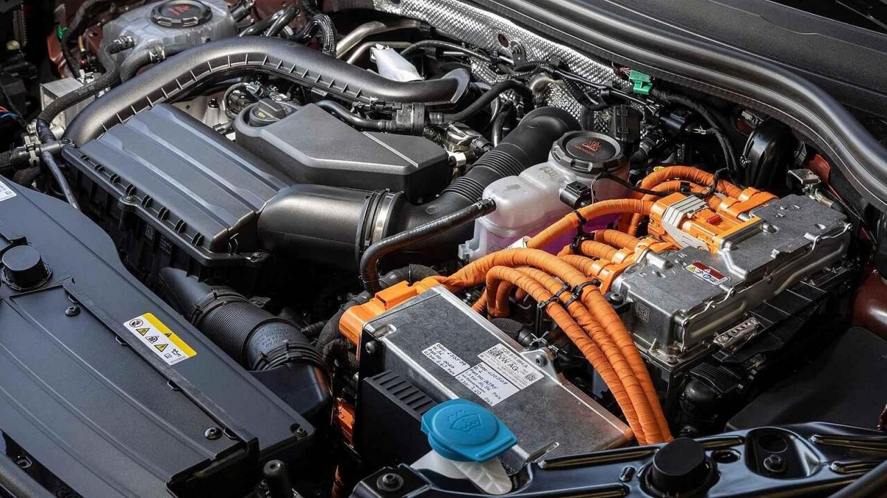 Fotka článku - Vybíráme dostupný a velký plug-in hybrid. Které ze tří SUV je nejlepší volbou
