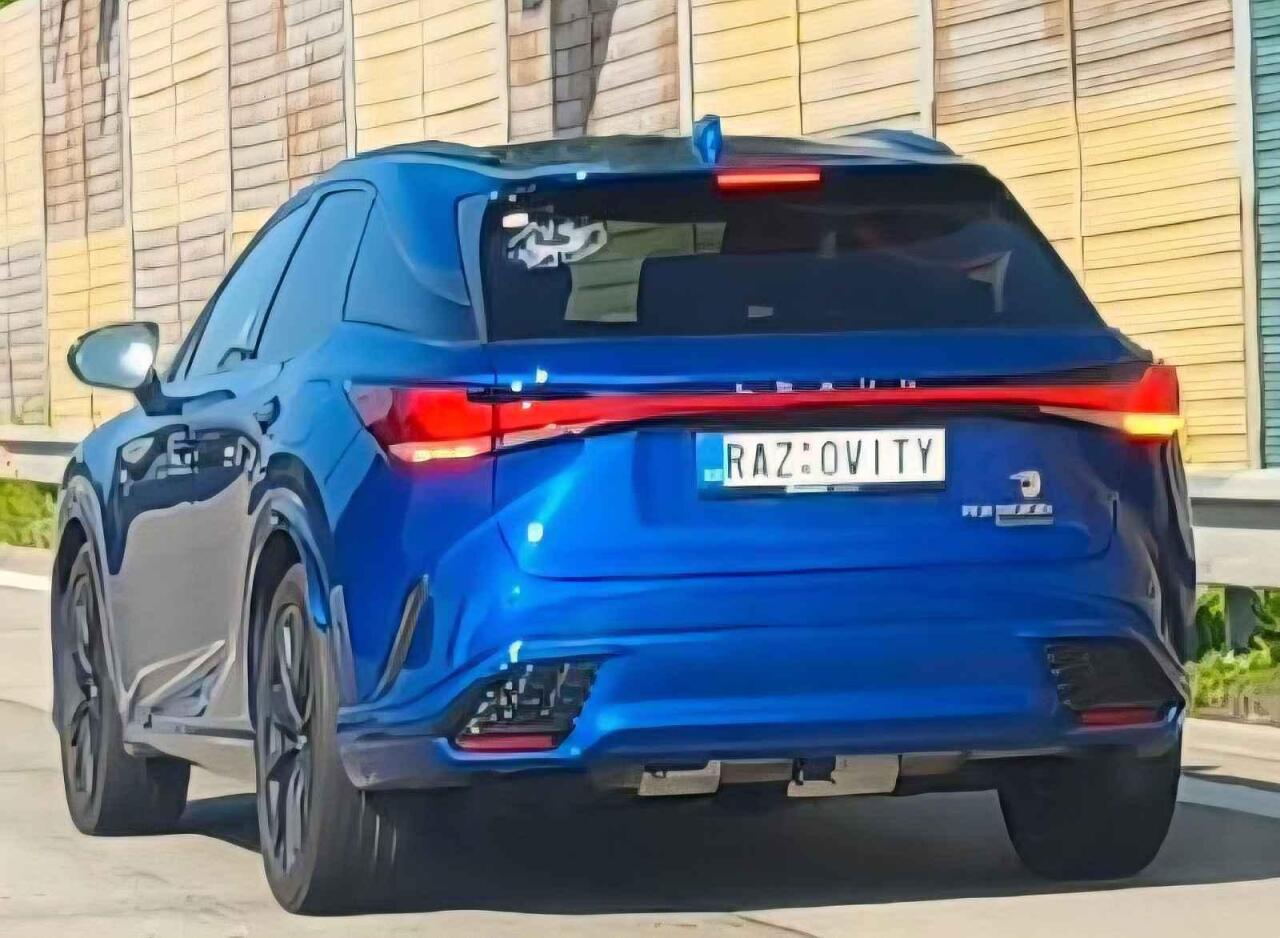 Fotka článku - RAZ 0VITY nebo MRS BETON. Hlasujte v 5. kole fotosoutěže o nejkurióznější SPZ