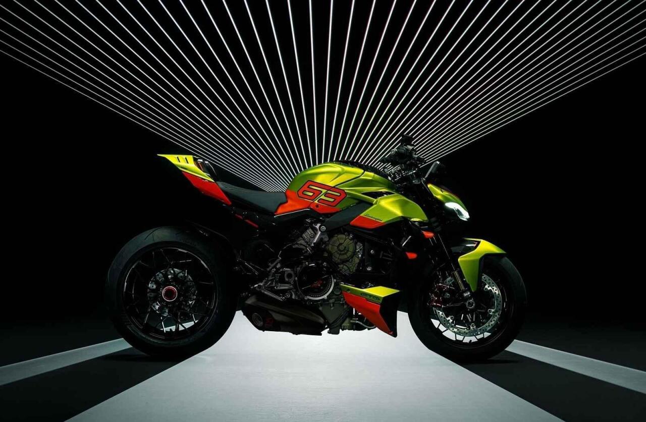 Fotka článku - Jedna z nejvzácnějších motorek současnosti se dá koupit v Česku. Stojí jako byt