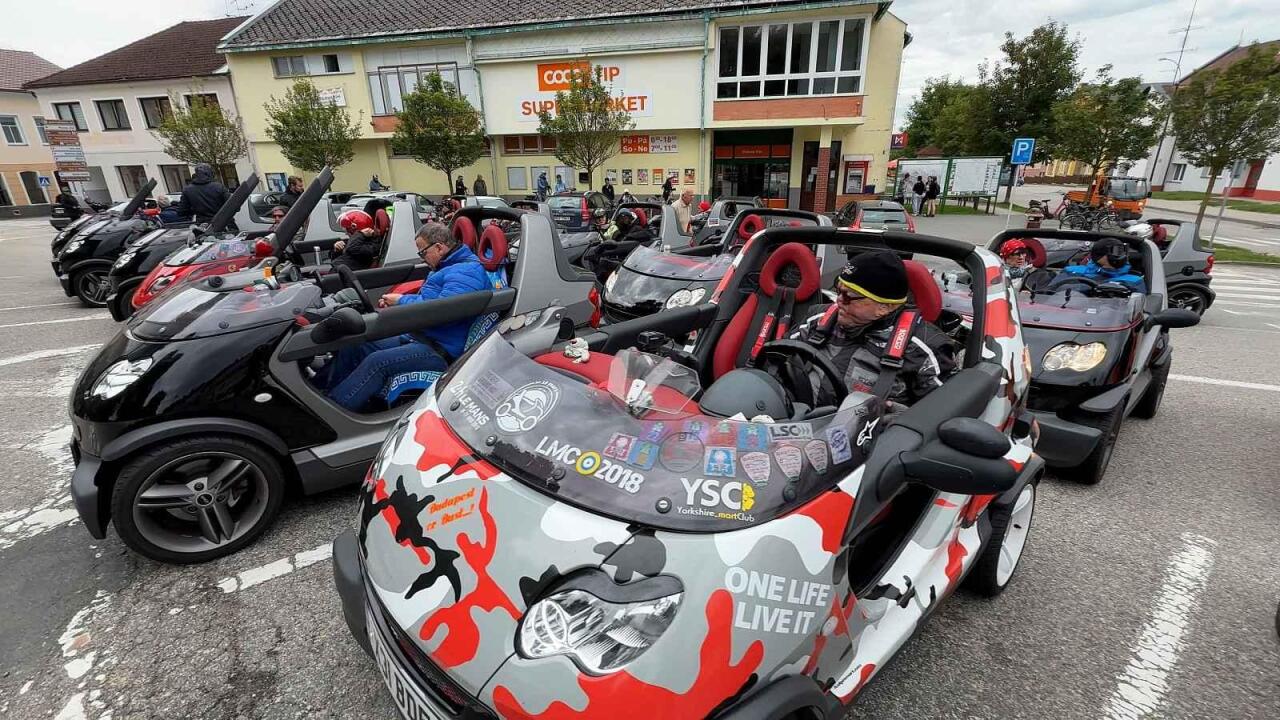 Fotka článku - Evropská přehlídka raritních Smartů Crossblade  v Česku. Dorazil i 140koňový
