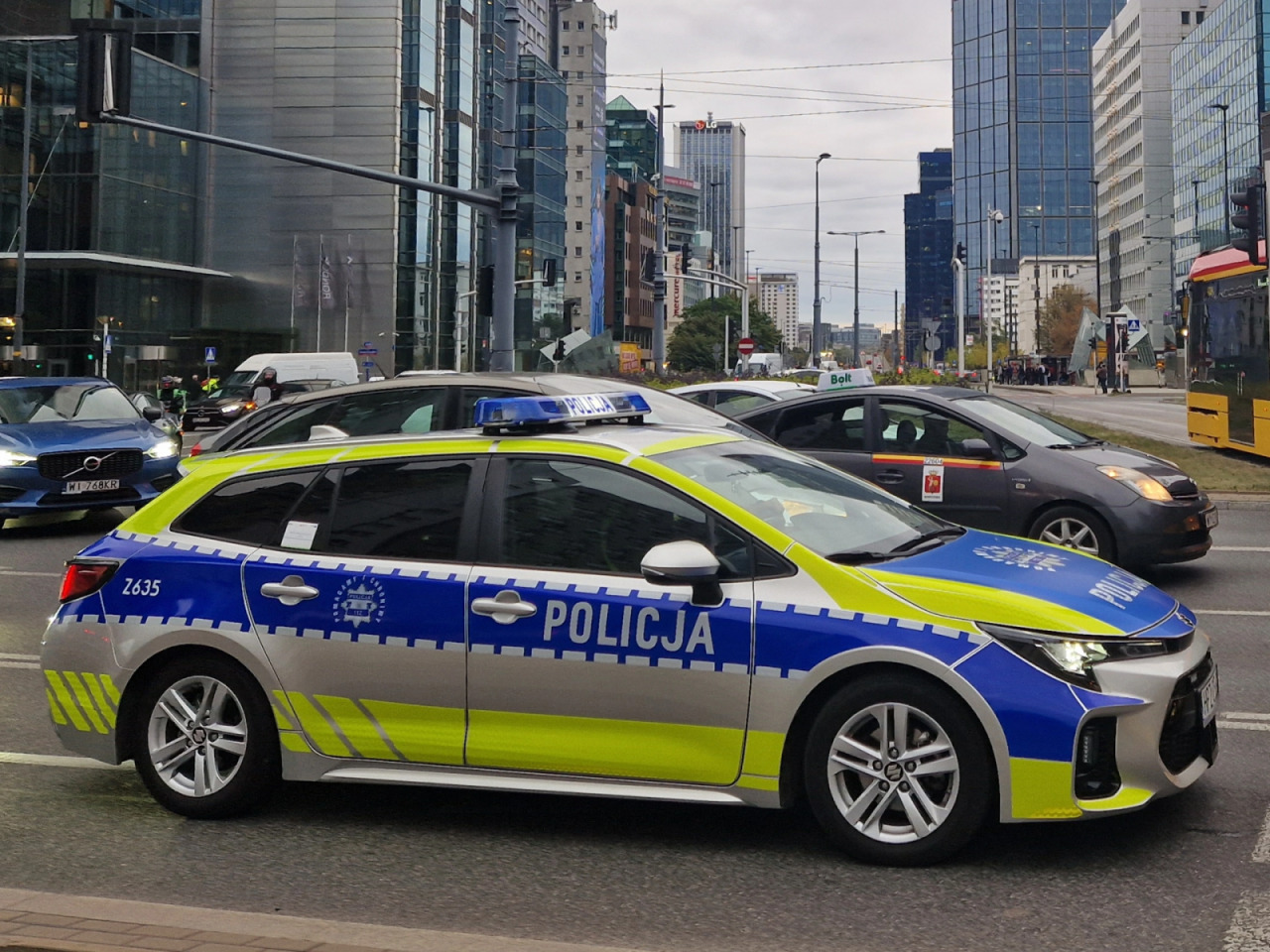Fotka článku - Vysoké pokuty, o kterých čeští řidiči příliš netuší. Policie je rozdává raz dva