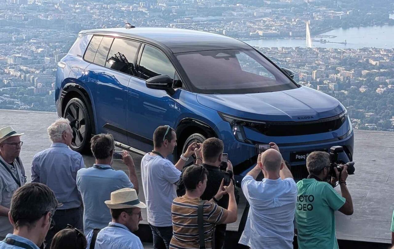 Fotka článku - Škoda odtajnila své největší rodinné SUV. Elektrický Peaq nabídne i obří kufr