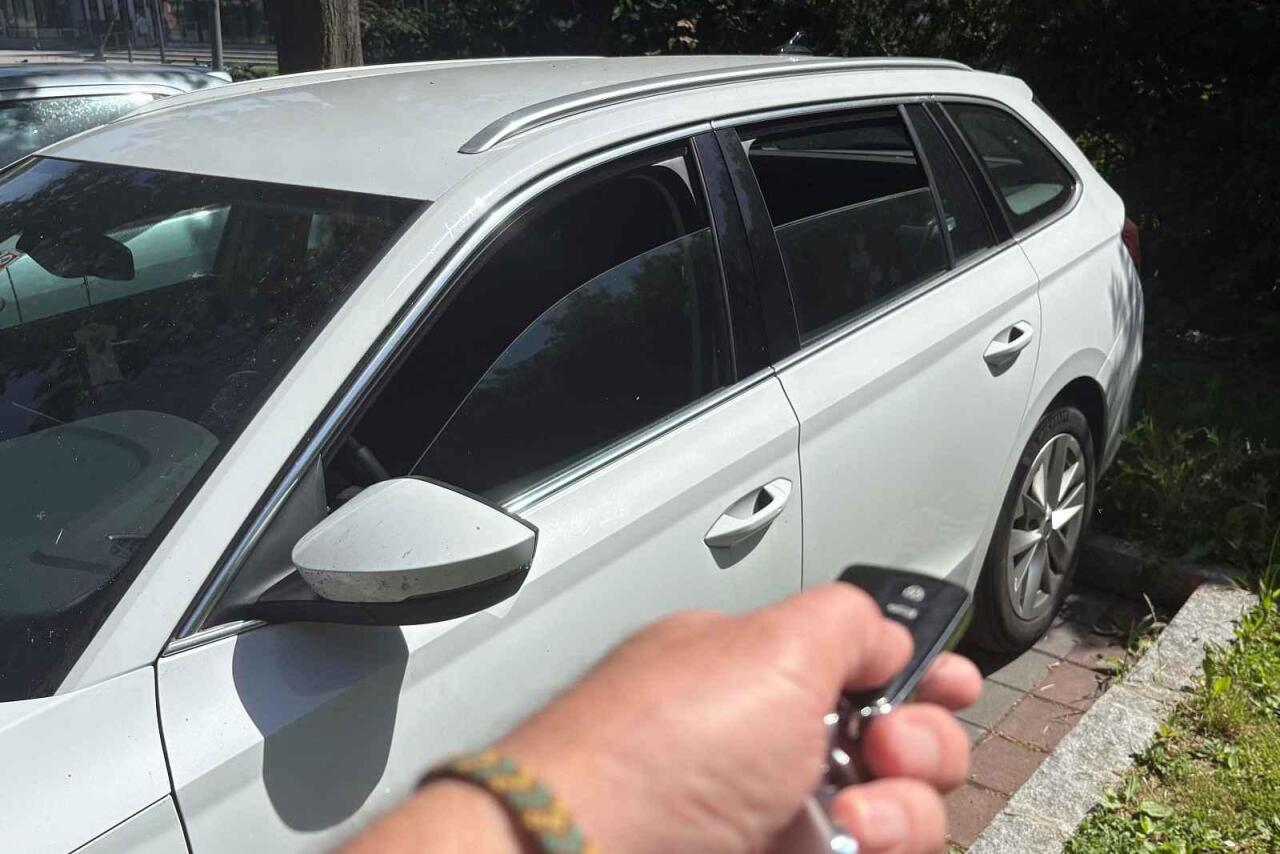 Fotka článku - Majitelé aut s bezklíčovým odemykáním jsou terčem zlodějů. Stačí jim pár vteřin