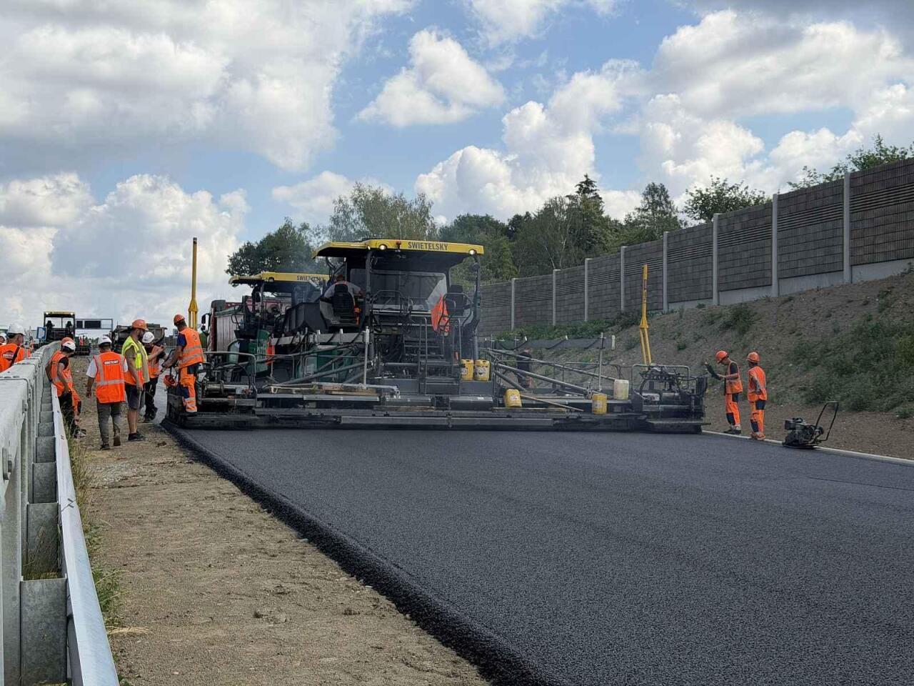 Fotka článku - Dálnice D3 se otevře dříve. Nový úsek k rakouským hranicím zprovozní už za měsíc
