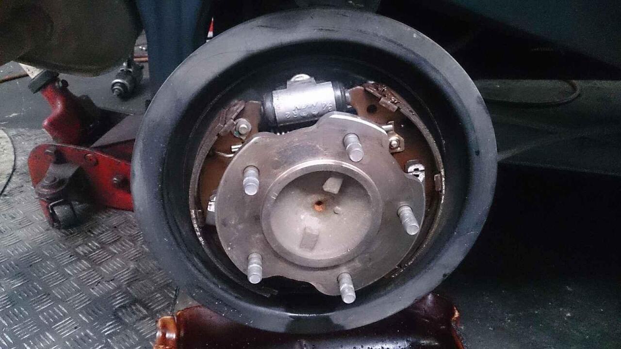 Fotka článku - Bubnové brzdy se vracejí do nových aut. Proč jim elektromobily daly druhý život?