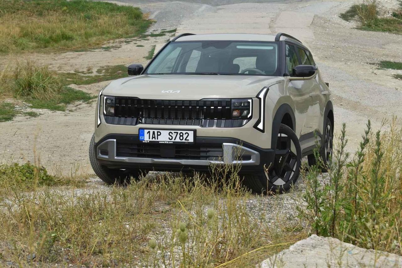 Fotka článku - Test Kia Seltos: Vypadá jako offroad, ale v terénu by nejspíše drhla břichem
