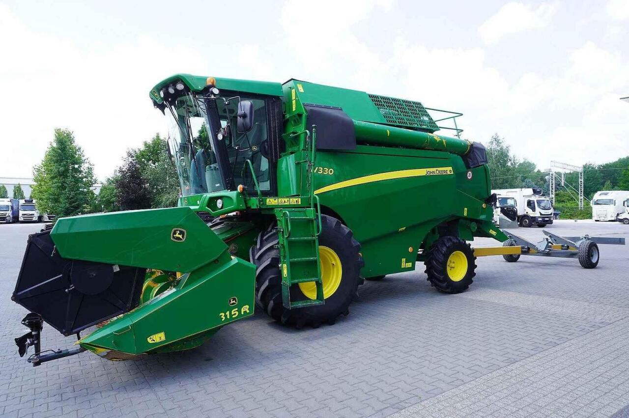 Fotka článku - Traktor nebo kombajn z bazaru? Na co si dát pozor při koupi zemědělských strojů