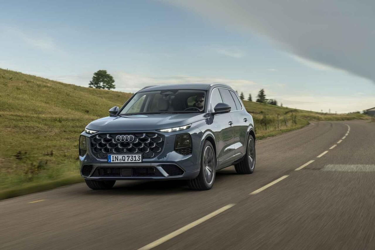 Fotka článku - První jízda s novým Audi Q7: Manipulovat s dveřmi netřeba, auto poslouží samo
