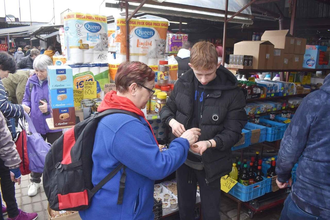 Fotka článku - Nová povinná výbava aut od roku 2027. Jak přesně se to dotkne českých řidičů?