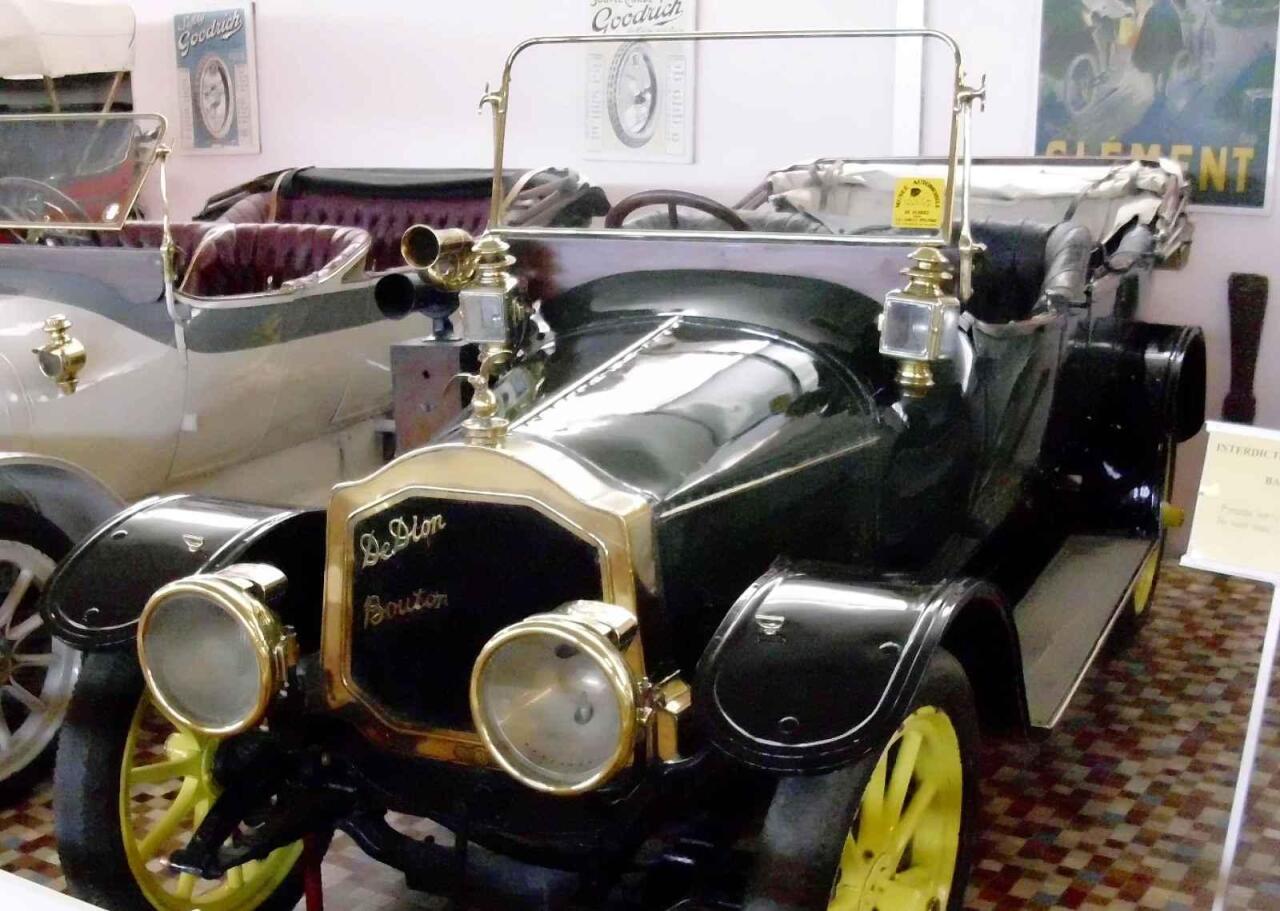 Fotka článku - Vzácný veterán se zapsal do historie automobilismu. Má i českou stopu