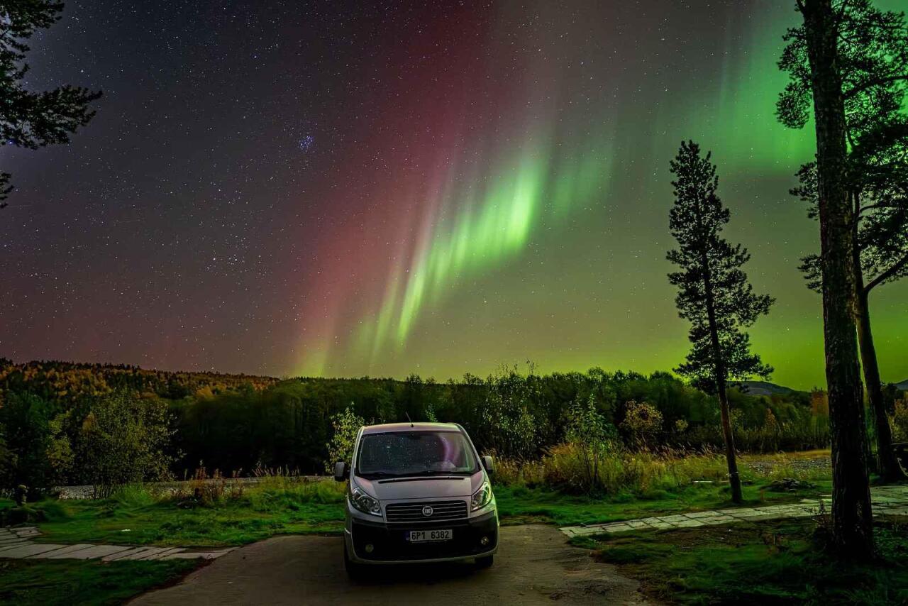 Fotka článku - Vesmírné divadlo míří do finále. Hlasujte v dalším kole letní fotosoutěže