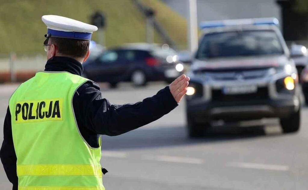 Fotka článku - Jedete autem do Polska? Policie chystá kontroly světel, pokuty jsou vysoké