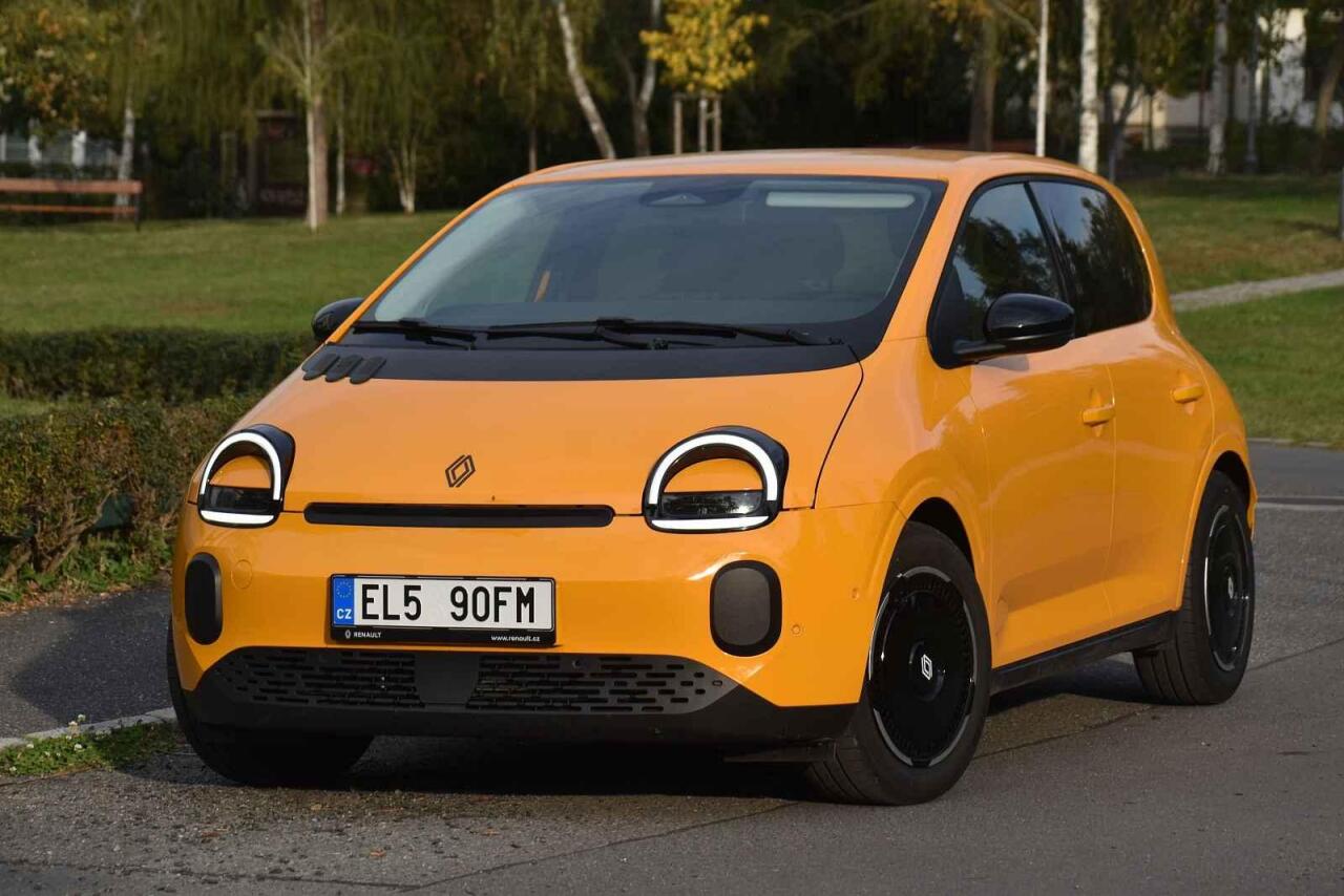 Fotka článku - Test Renault Twingo: Budoucí miláček rodin z měst a okolí