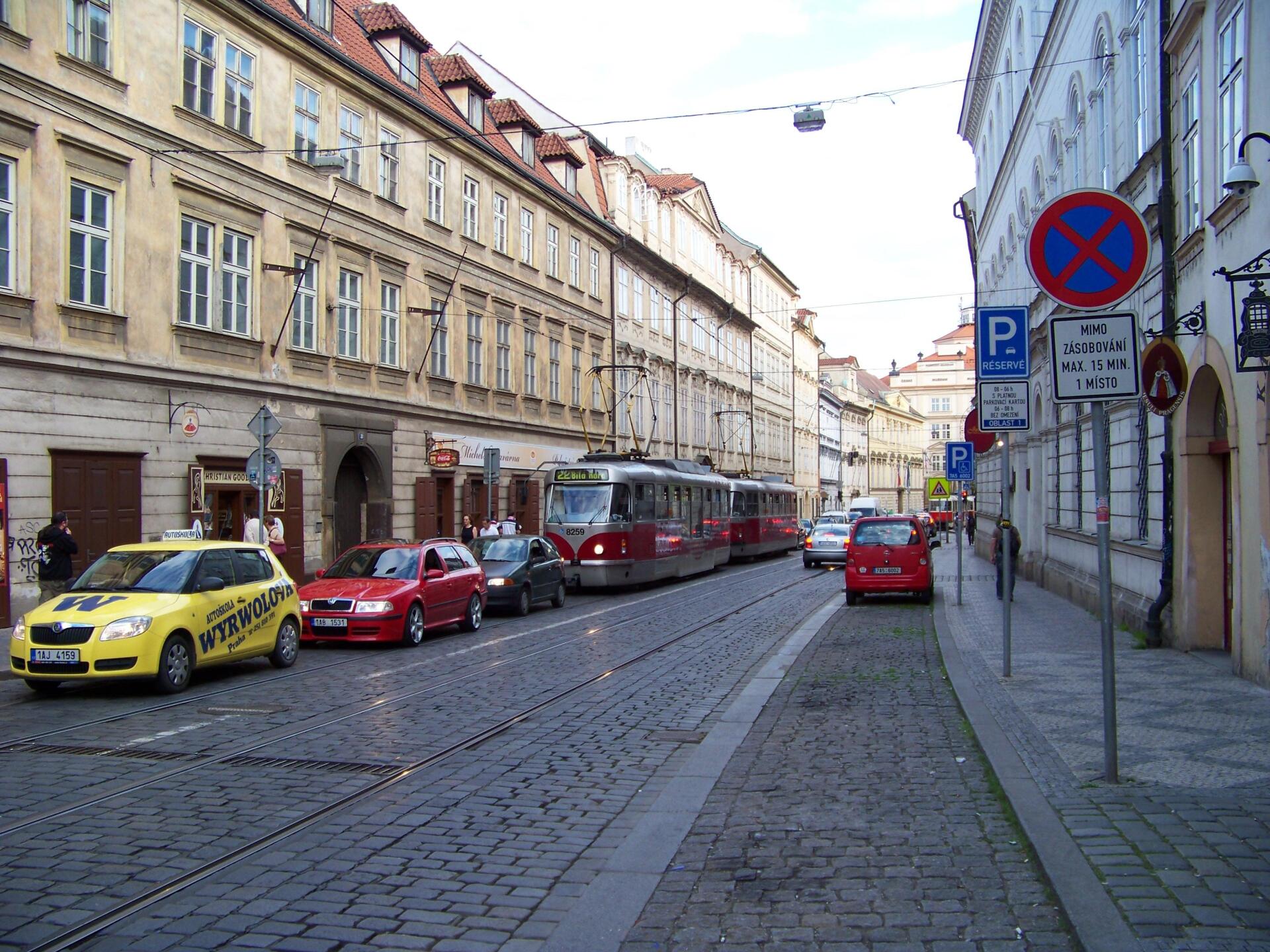 Fotka článku - Vjezd do centra Prahy má být placený. Zdražit by mohlo i parkování
