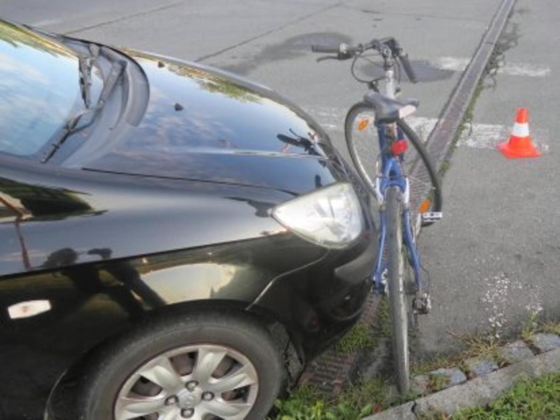 Fotka článku - Uvidí auto cyklistu dřív než řidič? Nový systém dokáže sledovat i dění za rohem