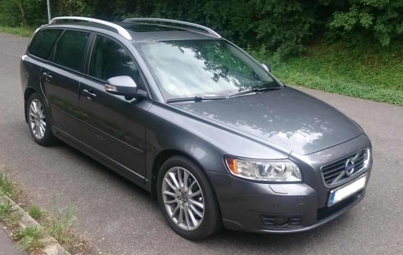 Volvo V50 D2