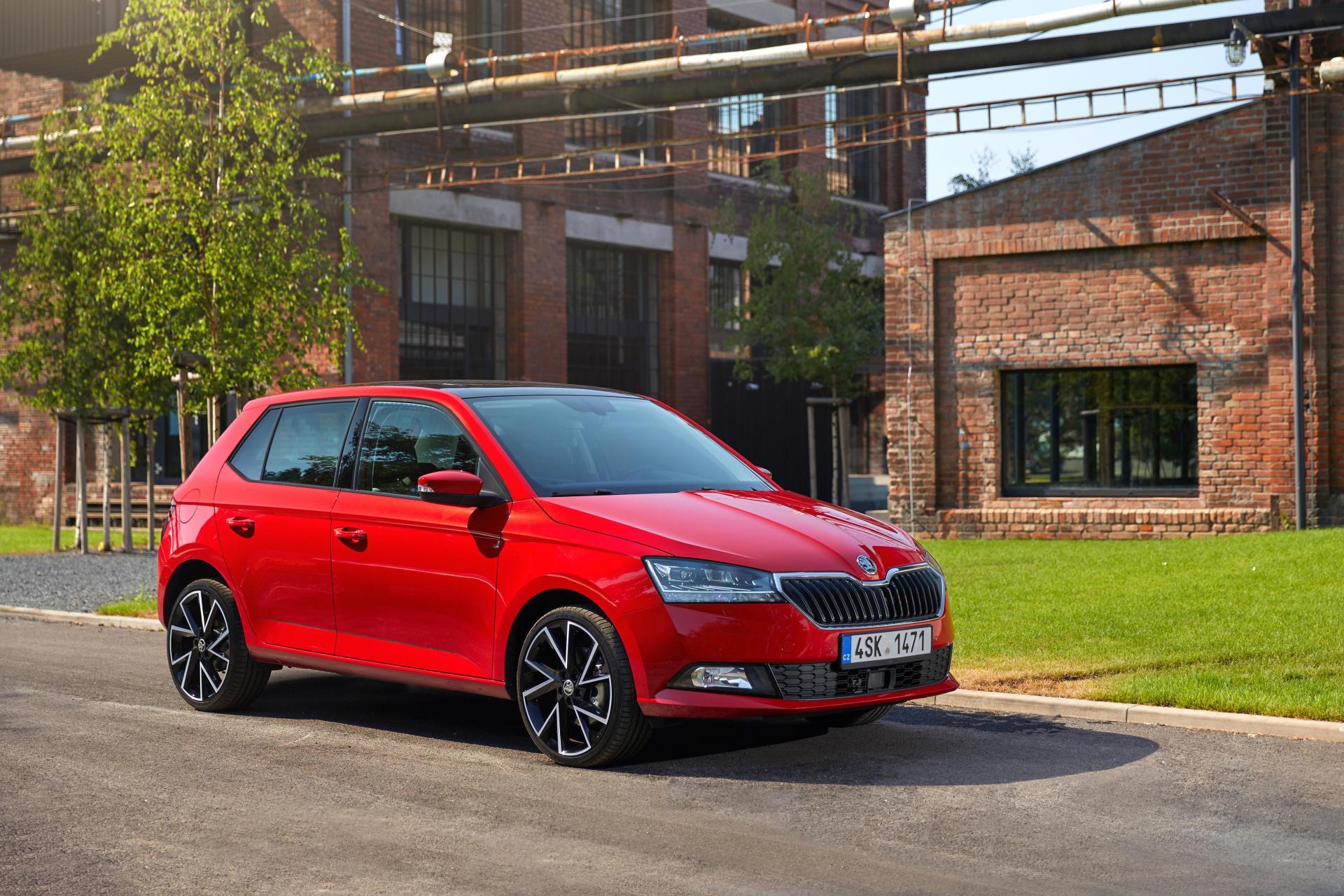 Skoda tsi. Шкода Фабия 2021. Skoda Fabia 2018. Фабия 2020. Шкода Фабия 2020 года.