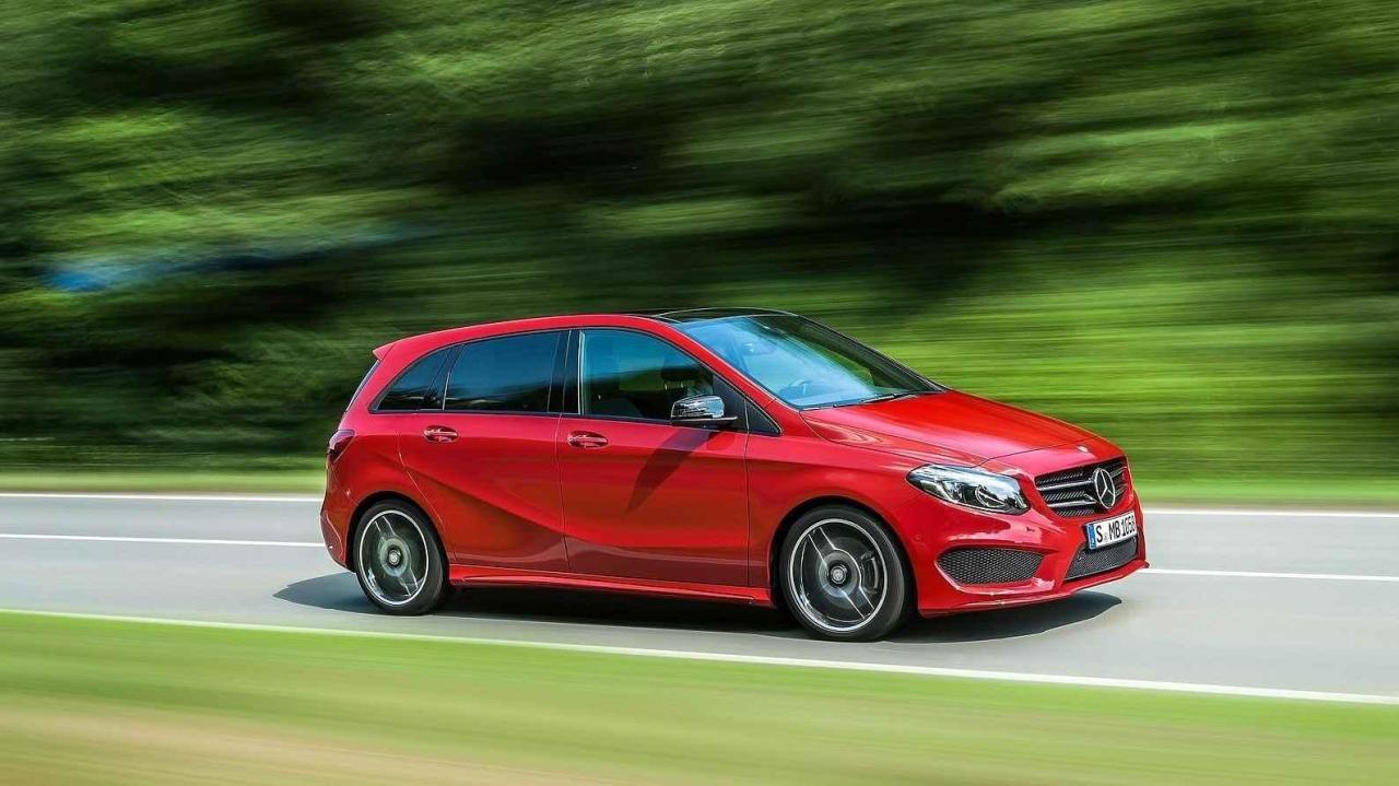 Mercedes-Benz B bodoval u TÜV ve všech sledovaných věkových kategoriích