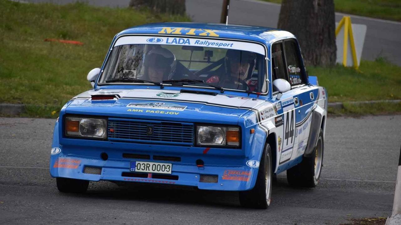 Lada VFTS je i dnes pořádně rychlé závodní náčiní