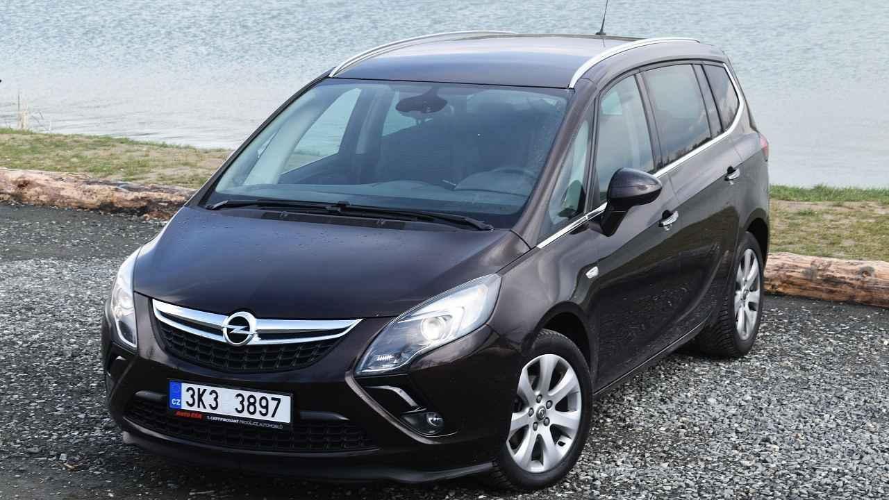 Testovali jsme devět starý Opel Zafira v ceně 223 0000 Kč