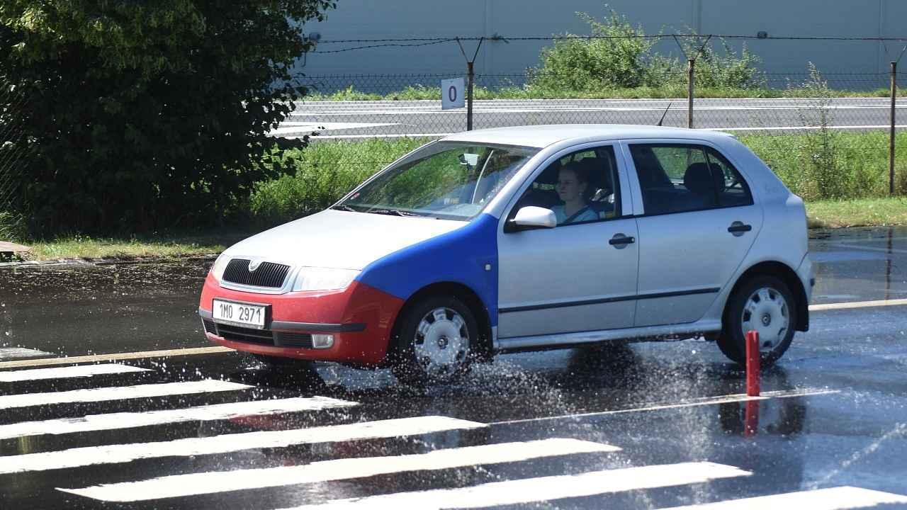 V letošních kurzech se vyškolí zhruba tisícovka mladých řidičů