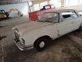 Mercedes-Benz 220 