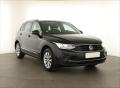 Volkswagen Tiguan Elegance 1.5 TSI, 1.MAJ.