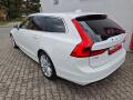 Volvo V90 (2019) 2.0 D4 FWD Momentum 140kW 8AT - náhled 4