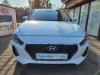 Hyundai i30 1.6-TOP STAV-spot.cca5l/100km