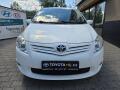Toyota Auris 1.6-SADA PNEU NAVIC
