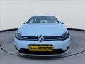 Volkswagen Golf E 32kWh Zruka 8 let,
