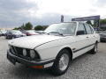 BMW 518 E28 5-Rychlostn REZERVACE