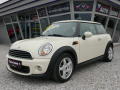 Mini Cooper One 1.6i Klima REZERVACE