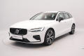 Volvo V60 B4 DARK PLUS CZ 1.maj 