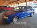 �koda Octavia 1.6 i, �R, servis.kniha