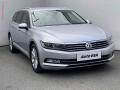 Volkswagen Passat 2.0TDi, �R, DSG, LED, navi