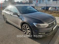 Volkswagen Passat 2.0 TDi, R