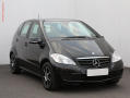Mercedes-Benz 1.5 i, AC, vhev sed