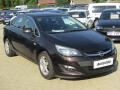 Opel Astra 1.6i, �R, servis.kniha