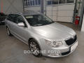 koda Superb 2.0 TDi, Vhev sed.