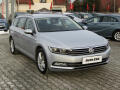 Volkswagen Passat 2.0 TDi, LED, navi