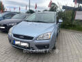 Ford Focus 1.6i, �R