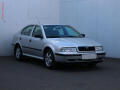 �koda Octavia 1.6i, 1.maj, v�h�ev sed