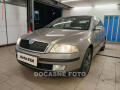�koda Octavia 1.6 MPi, autoAC