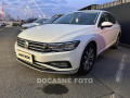 Volkswagen Passat 2.0TDi, �R, AT, LED, mas�