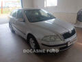 �koda Octavia 1.6MPi, AC, park.�idla