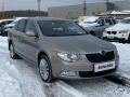 koda Superb 2.0 TDi, R, AC, vhev sed.