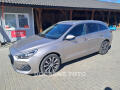 Hyundai i30 1.6 CRDi, AT, navi, LED
