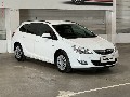 Opel Astra 1.6, AC, vhev sed